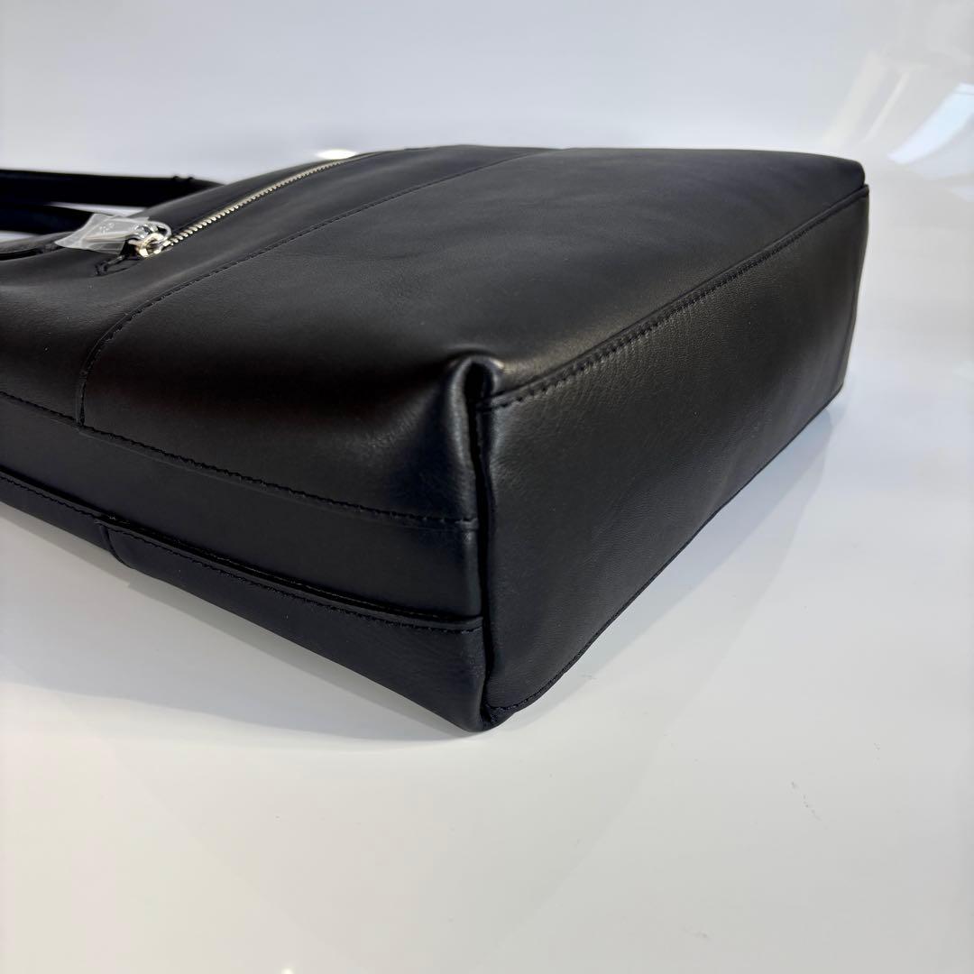 新品未使用 アニアリ aniary レザー トートバッグ 縦型 肩掛け ブラック