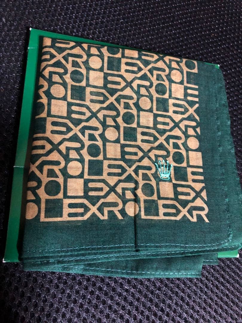 ルイヴィトン　ハンカチ ロレックスノベルティハンカチ付き