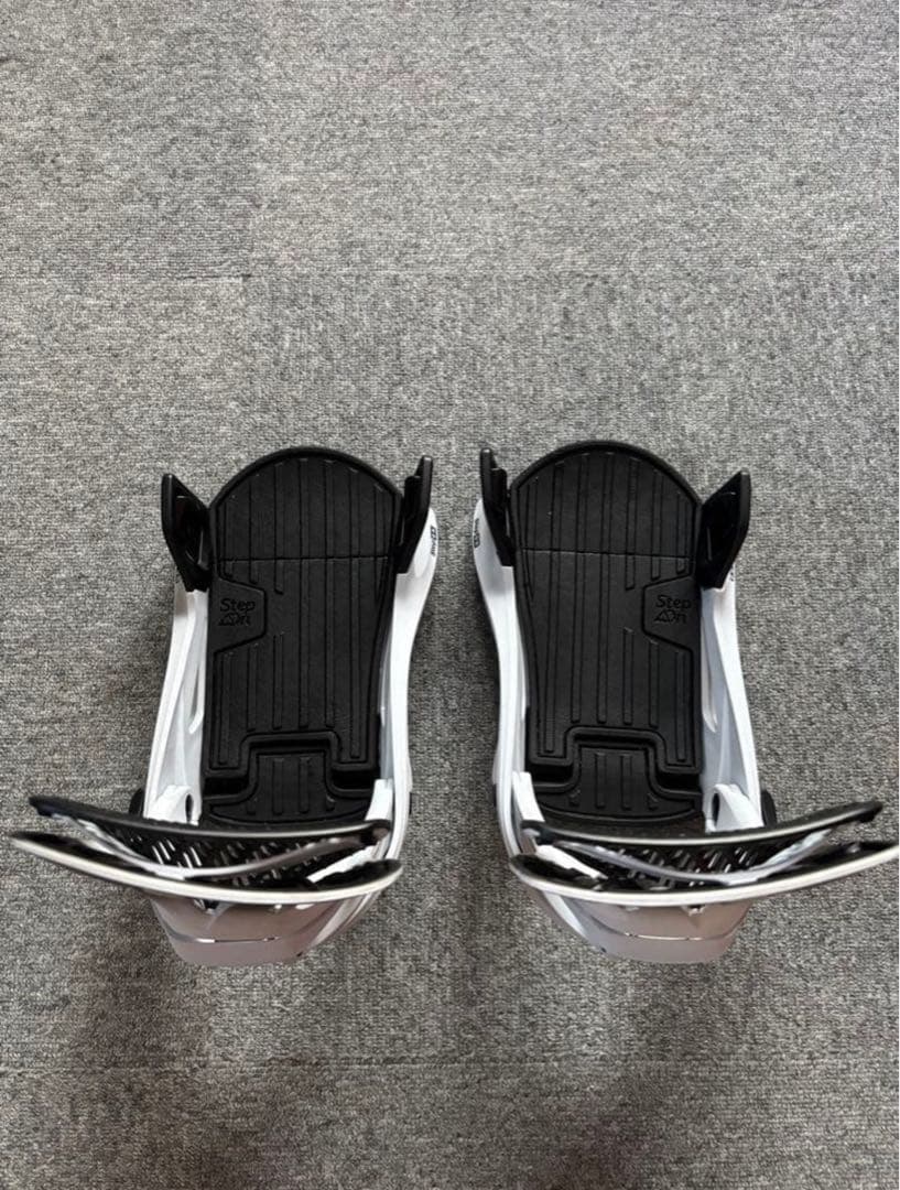 ※きき　STEP ON GENESIS ビンディング