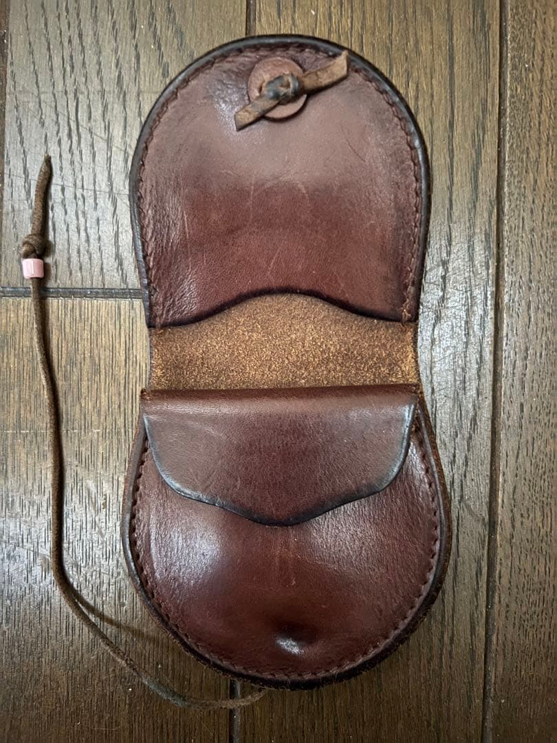 ゴローズ　財布　小銭入れ　丸型ケース