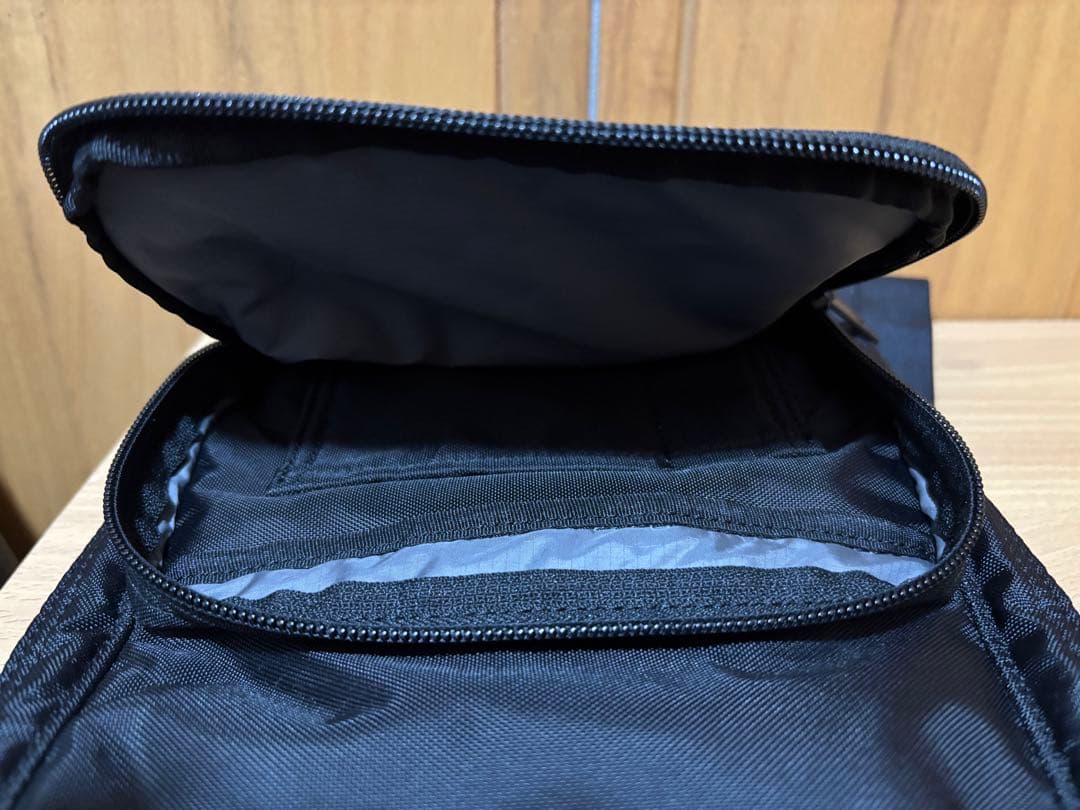 PORTER スリングショルダーバッグ　黒