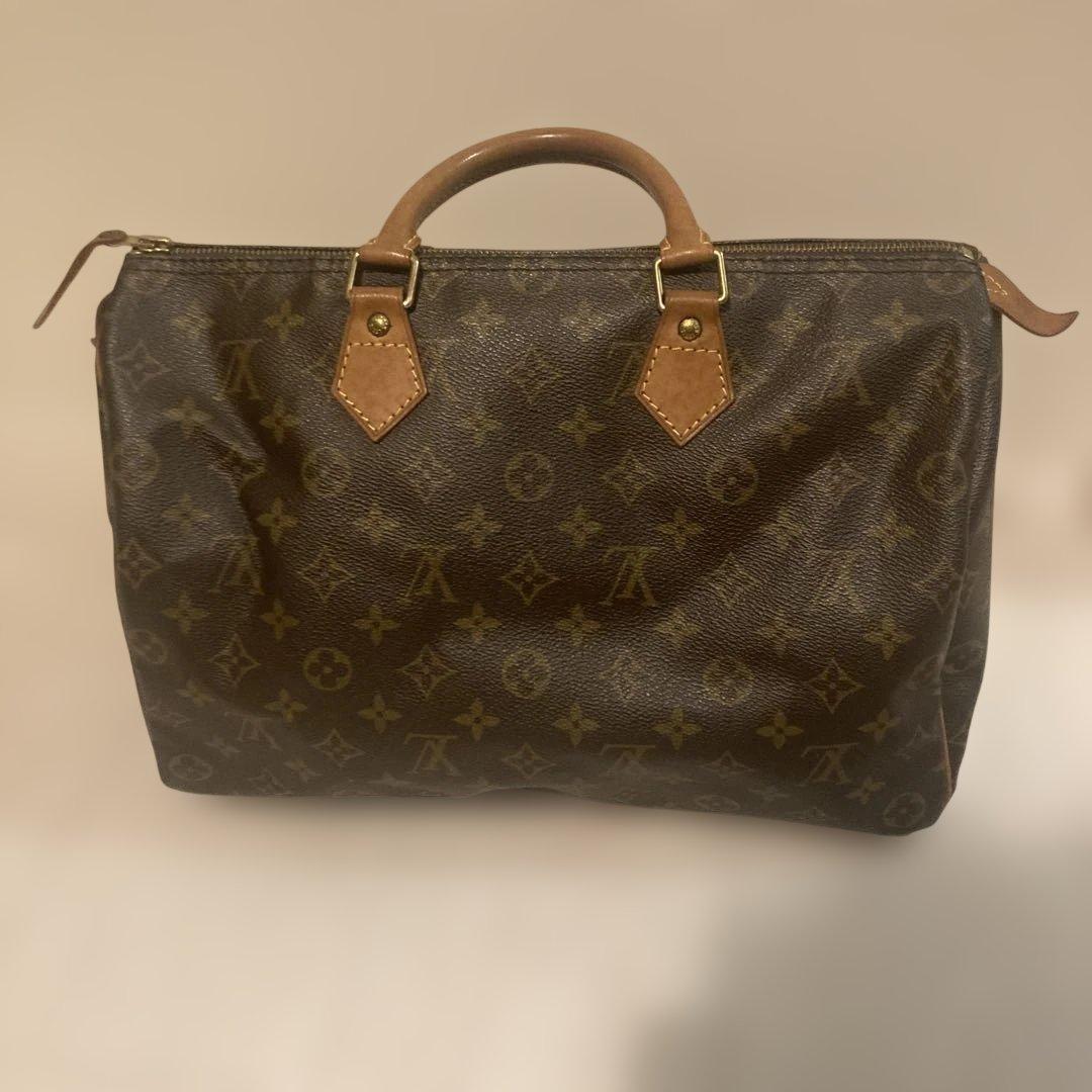 Louis Vuittonのモノグラム　バック