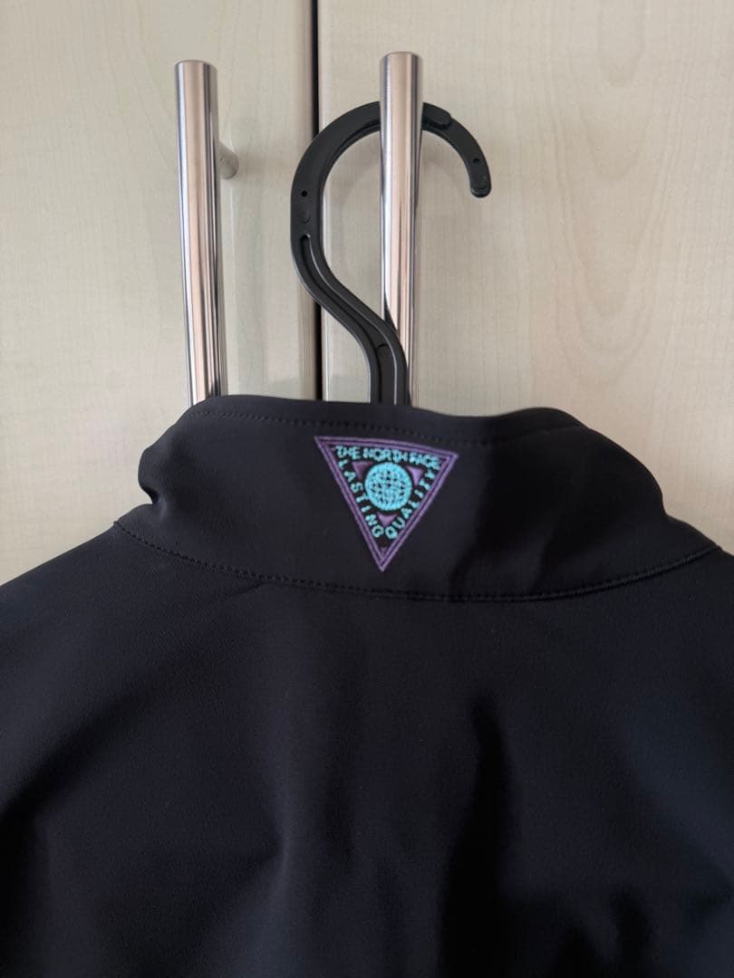 THE NORTH FACE 黒 M ベスト 限定品