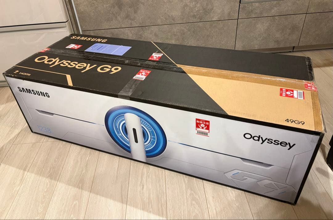 Samsung Odyssey G9 49インチ ディスプレイ本体