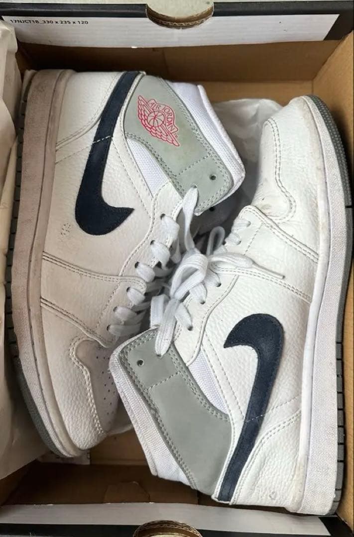 Air Jordan 1 Mid ホワイト/グレー/ネイビー26.5