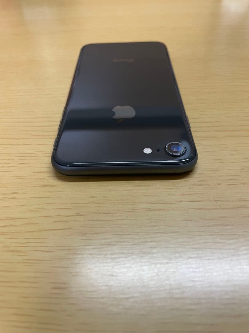 Apple iPhone 8 ブラック 64GB