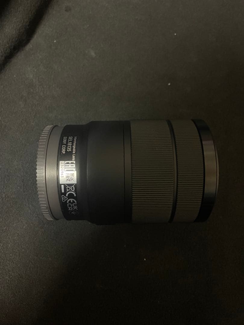 美品SONY 18-135mm f3.5-5.6ズームレンズ sel18135