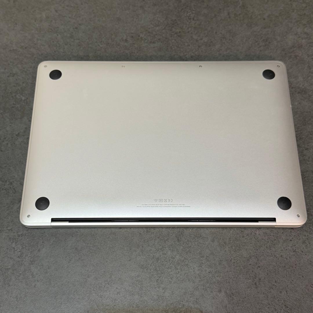 MacBook pro 13インチ