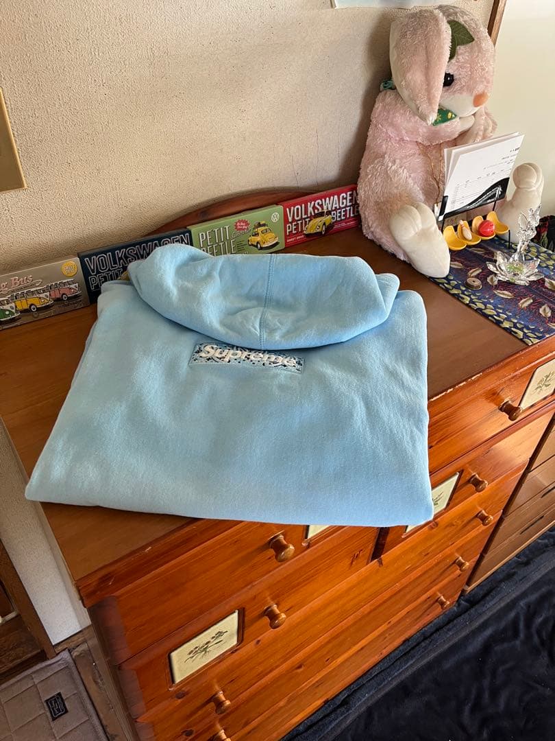 supreme 希少19s BOXロゴ刺繍パーカー　ライトブルー