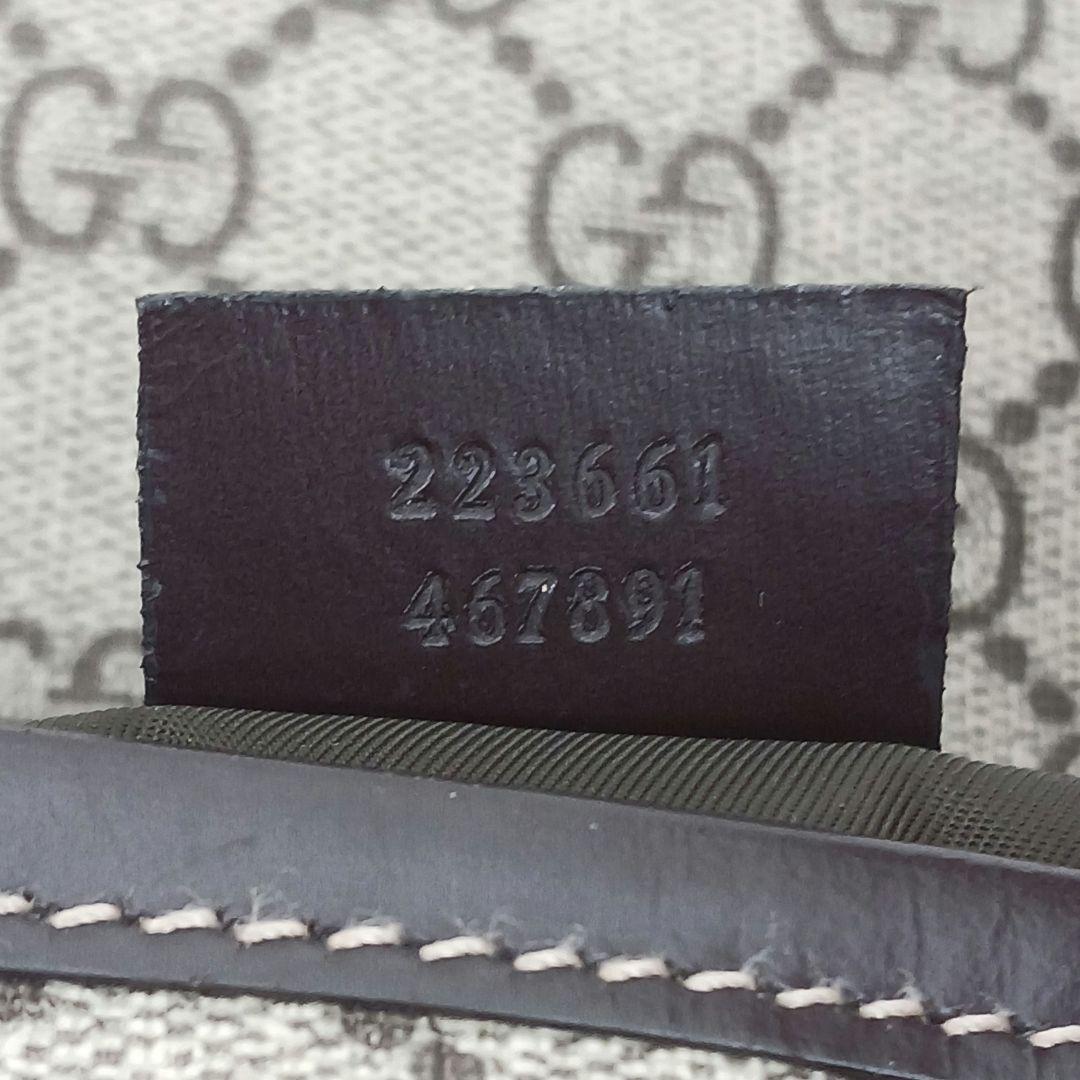 ✨人気デザイン✨GUCCI　GG スプリーム　メッセンジャーバック　PVC