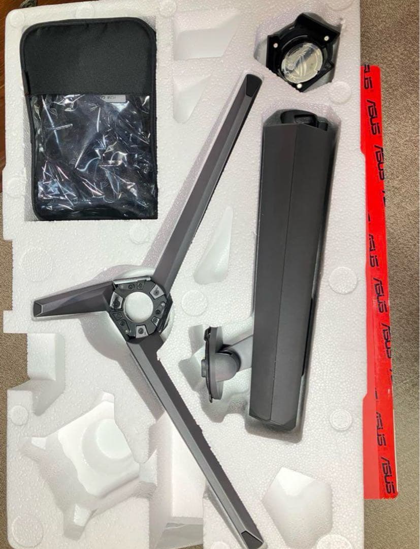 ASUS ROG PG27AQDM ゲーミングモニター　OLED 240Hz