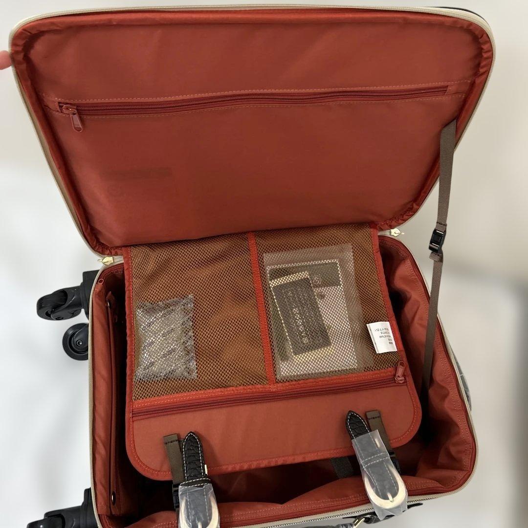 専用です　　スワニー　トランクキャリーケース