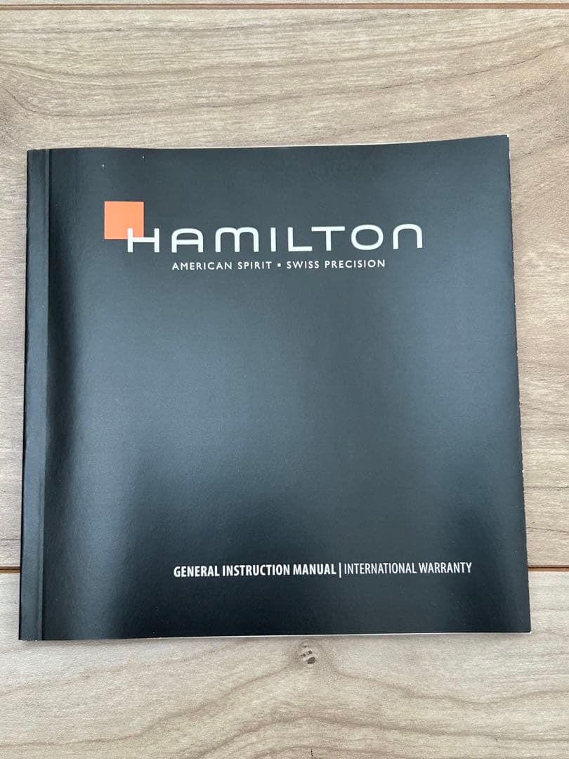 【Hamilton】ハミルトン　ベンチュラ　ホワイト