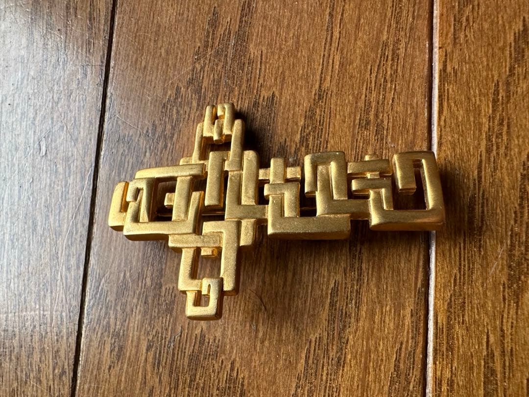 超希少デザイン GIVENCHY ヴィンテージ 特大 ブローチ