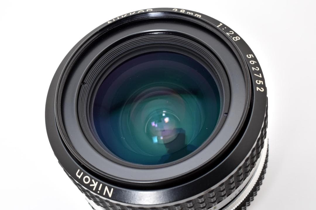 新品級 ニコン Ai NIKKOR 28mm f2.8 MF レンズ H203
