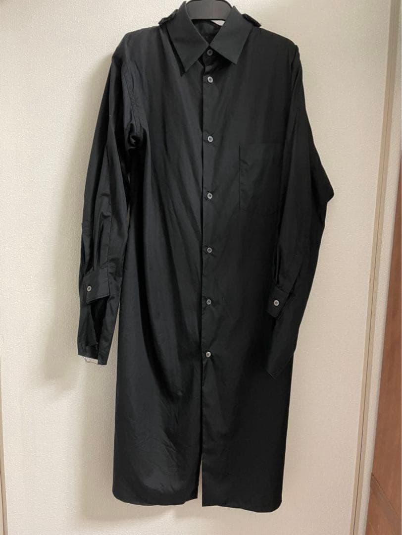 S*）様 COMME des GARCONS ブラックロングシャツ XS