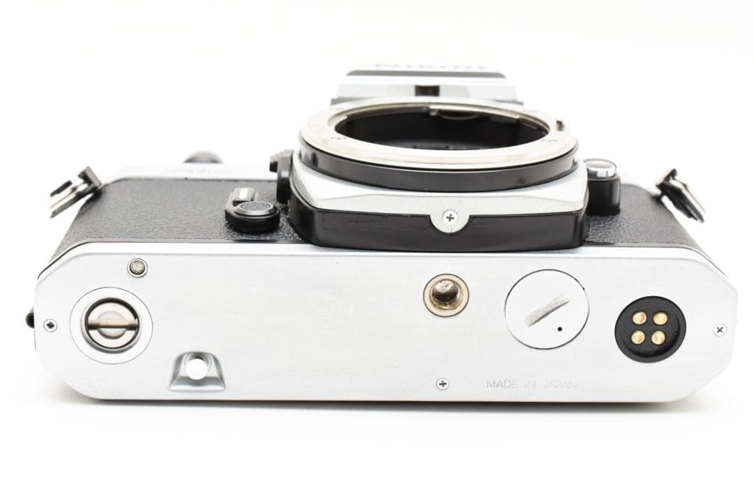 新品級 ニコン NEW FM2 シルバー フィルム　モルト新品交換済 B571