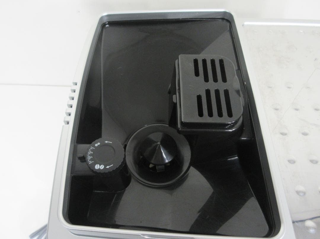 0511Y デロンギ マグニフィカS スペリオレ ECAM23420SBN