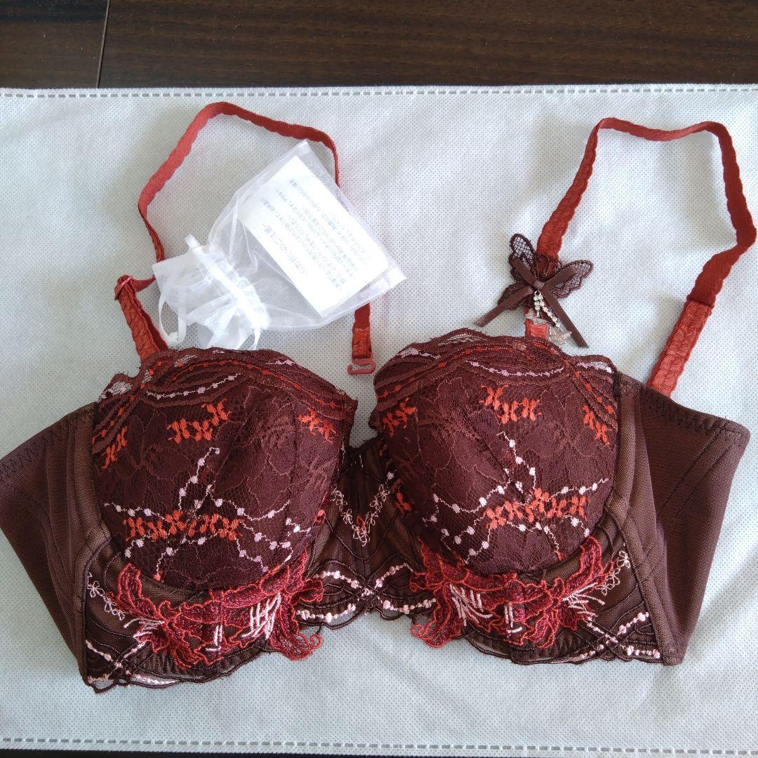 新品未使用❀MARUKO 3/4カップストラップレスブラジャー C65