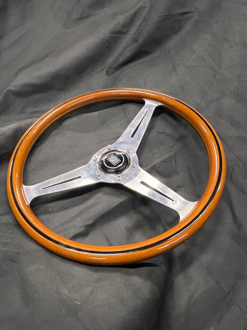 は*る様 NARDI ステアリングホイール 3スポーク ウッド365mm径
