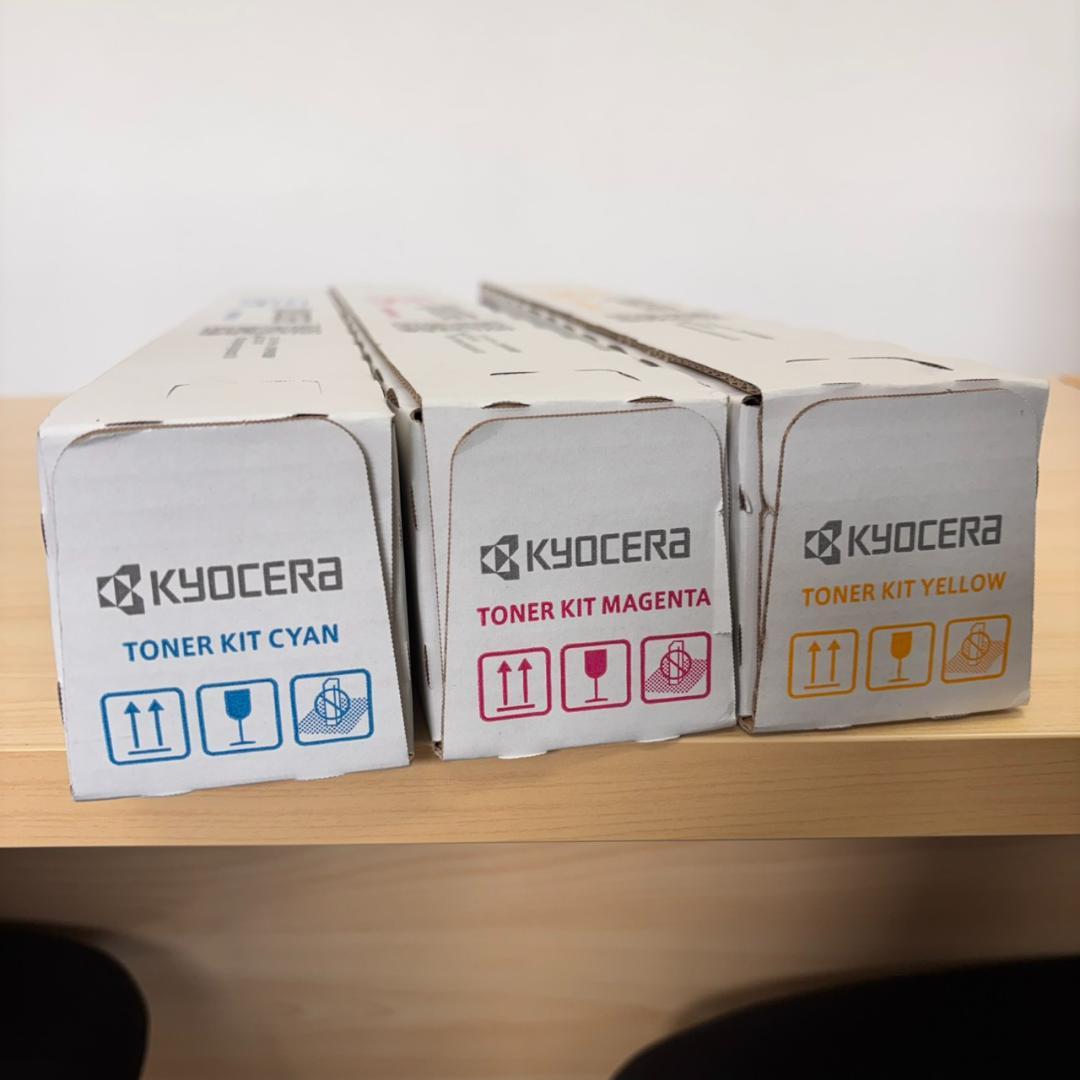 未使用品 KYOCERA トナーキット TK-8336Y/M/C 3色セット