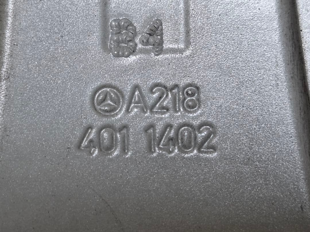 【美品】W218 ベンツ スタッドレスタイヤ・ホイールセット CLS