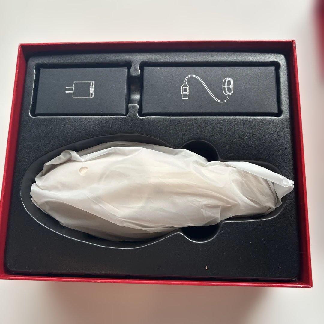 IKKOプロデュース　MEラボンエクラ美顔器