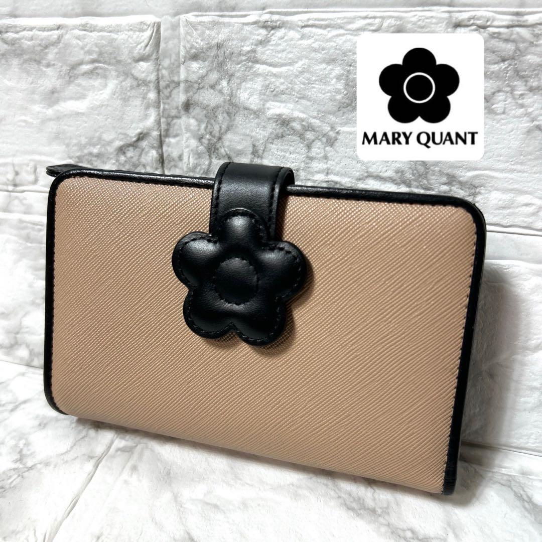 【未使用級】MARY QUANT 二つ折り財布デイジーパッチスナップ ベージュ