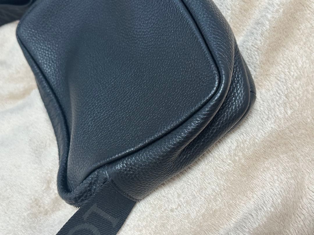 【セール9/15まで】LOEWE ペブル ショルダー バッグ 阪急メンズ大阪購入