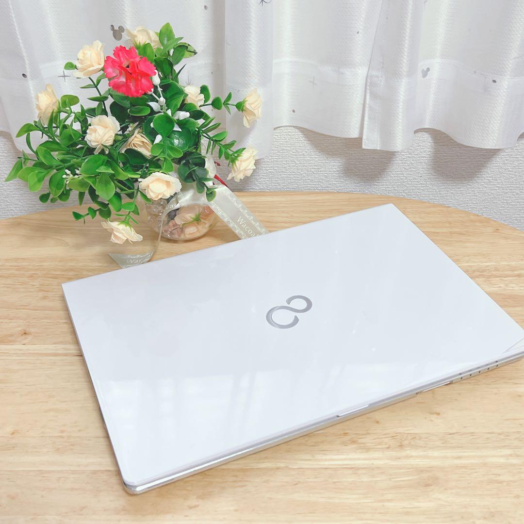 美品、高速SSD、コアi5、win、イラレ、Office2021、カメラあり