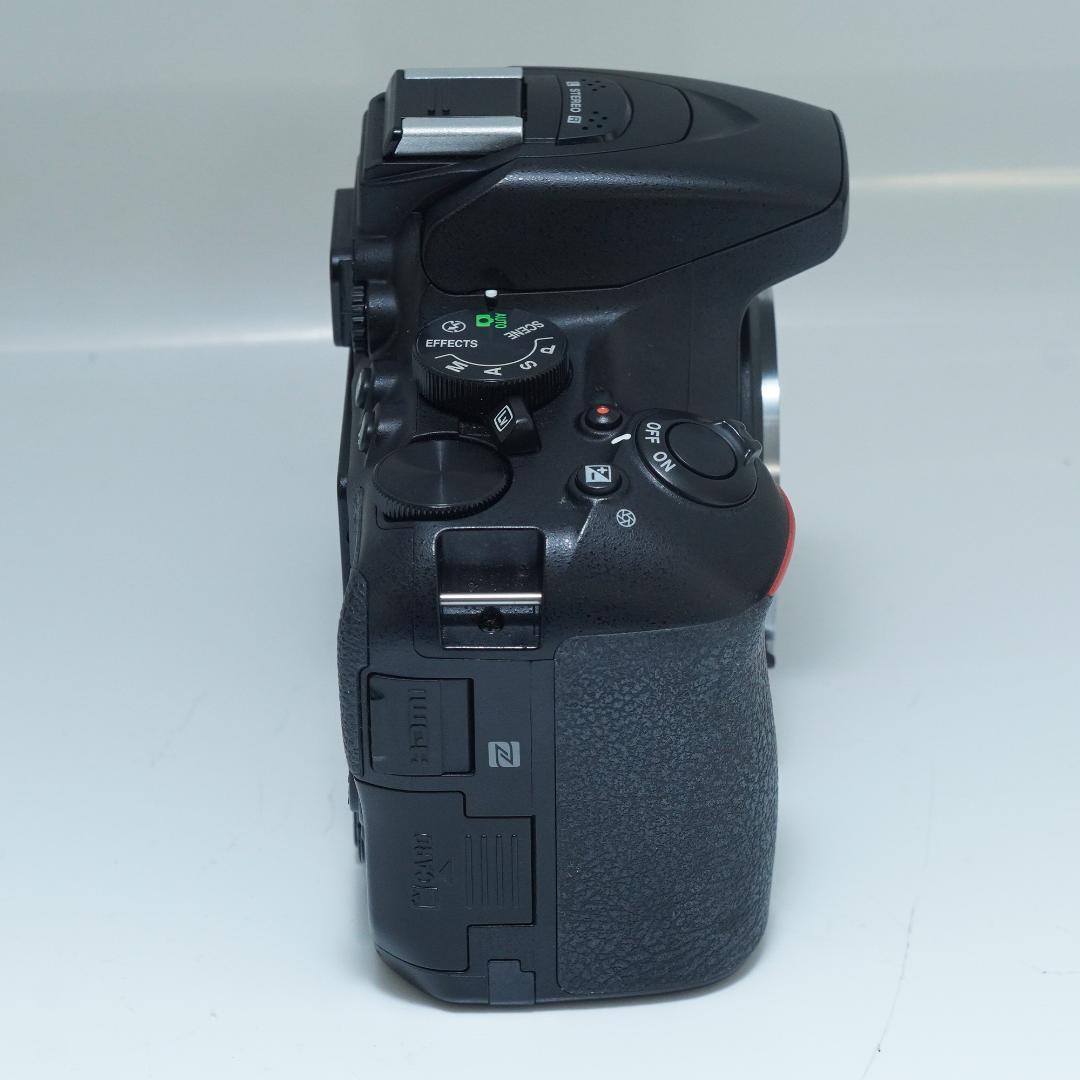 スマホに自動転送Nikon D5600レンズセット