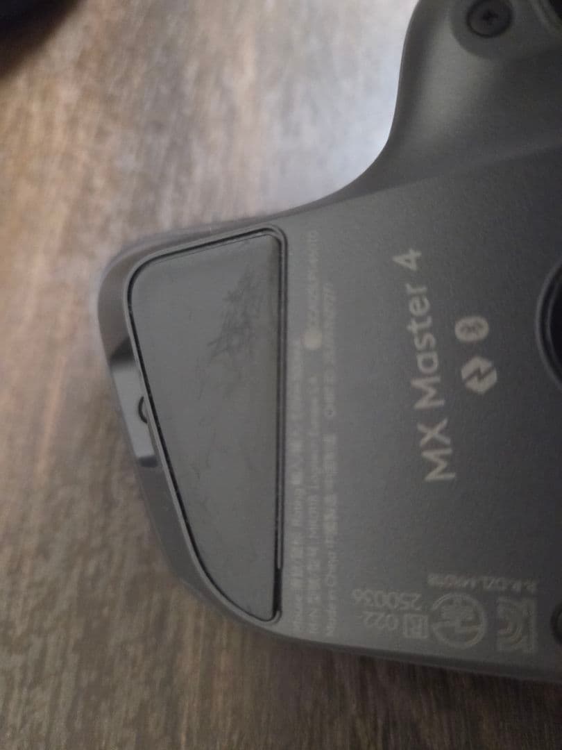 logicool MX MASTER 4 マウス本体 ケース付き