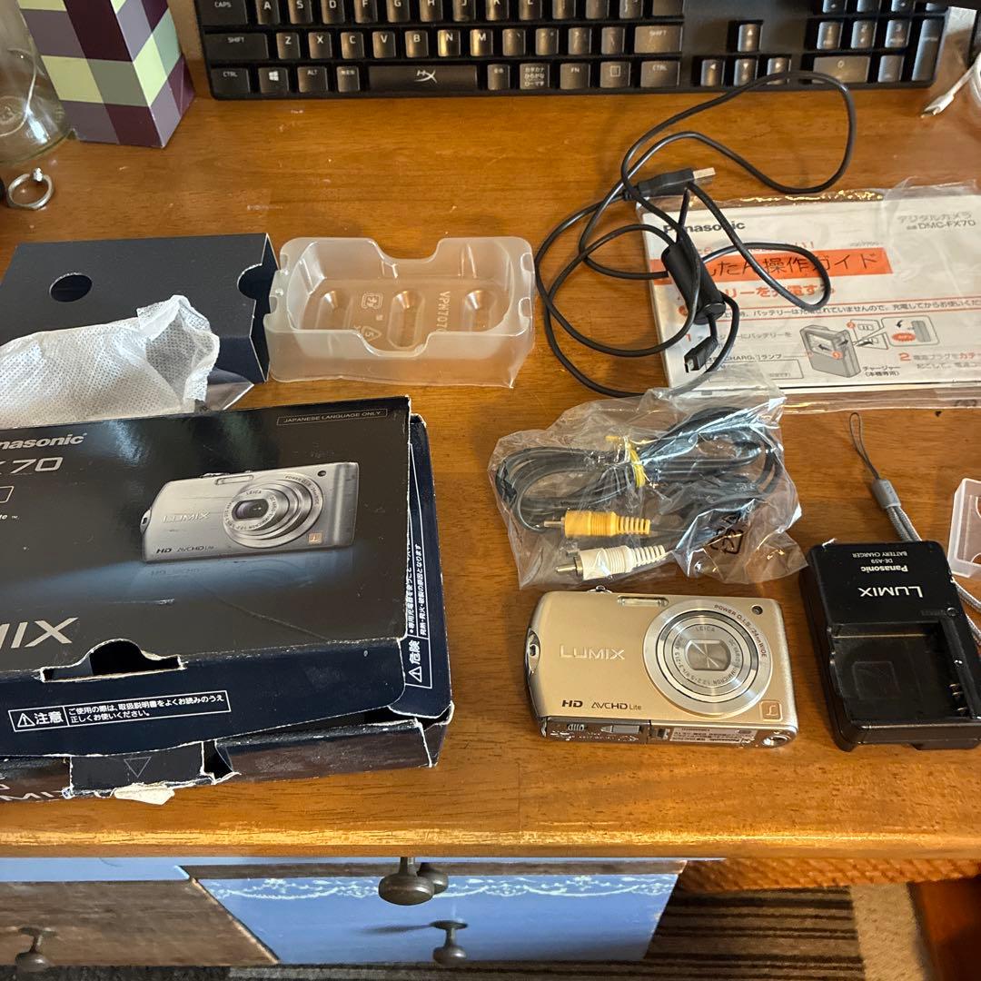 LUMIX DMC-FX70ゴールド コンパクトデジタルカメラ