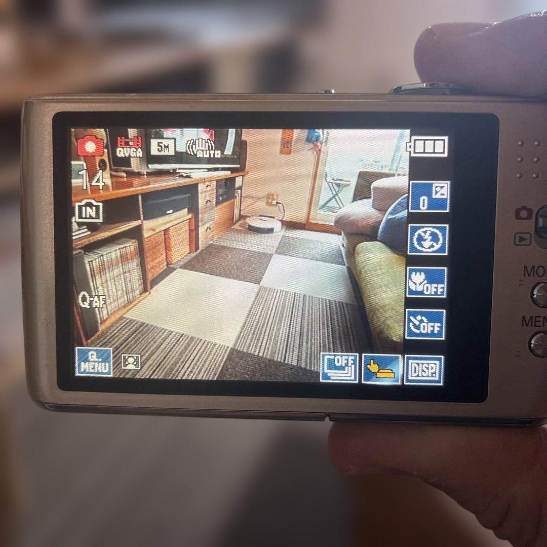 LUMIX DMC-FX70ゴールド コンパクトデジタルカメラ