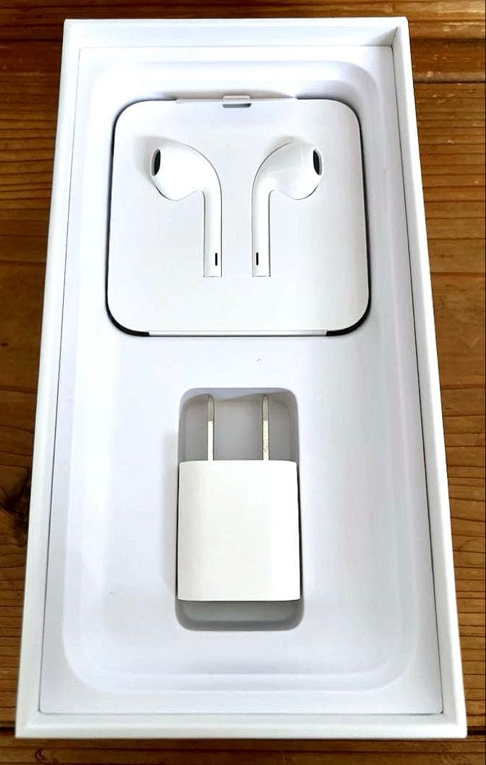 【ジャンク】iPhone SE 第2世代レッド 本体(128GB)