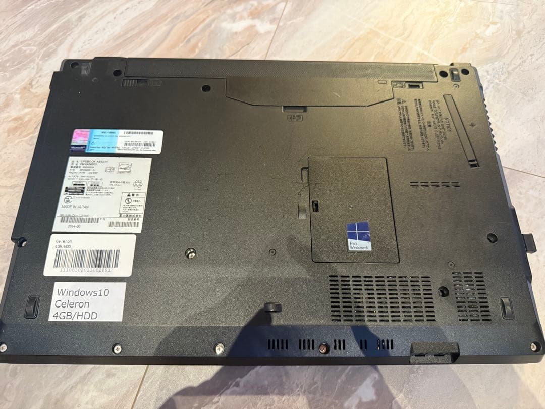 富士通 LIFEBOOK Celeron 4GB HDD Windows10