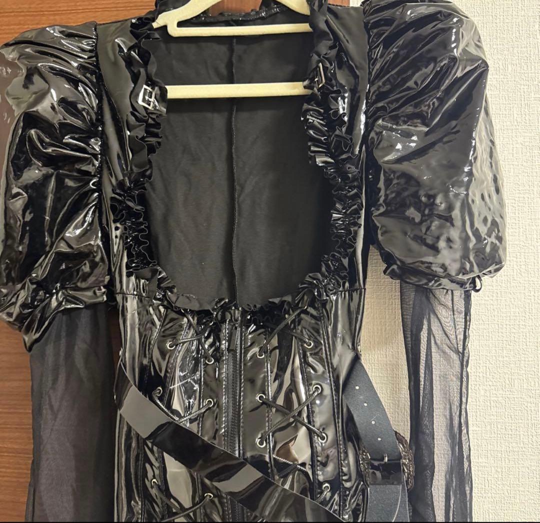 ゴスロリ 伯爵夫人 ゴシックエナメルマーメイドワンピース ブラック【歪萌舍】