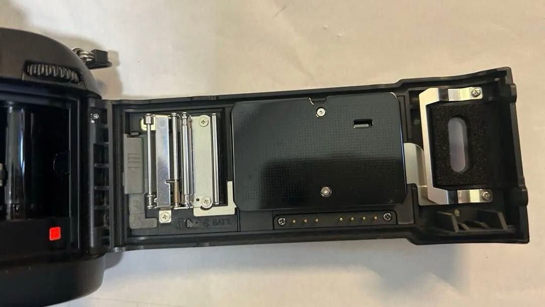 Nikon F100一眼レフカメラ 28-80mmレンズ