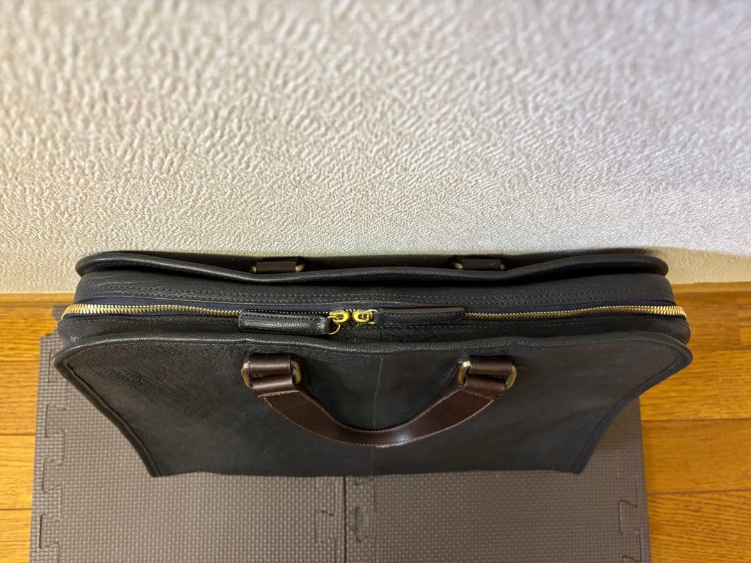 【美品】土屋鞄 アルマス バッファローブリーフ アーバンネイビー