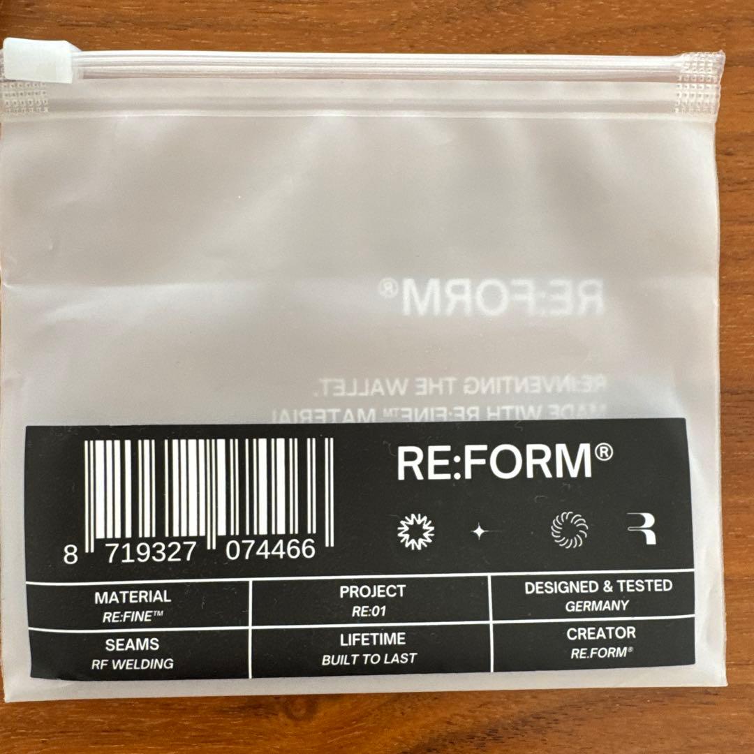 RE:FORM RE:01 ケース