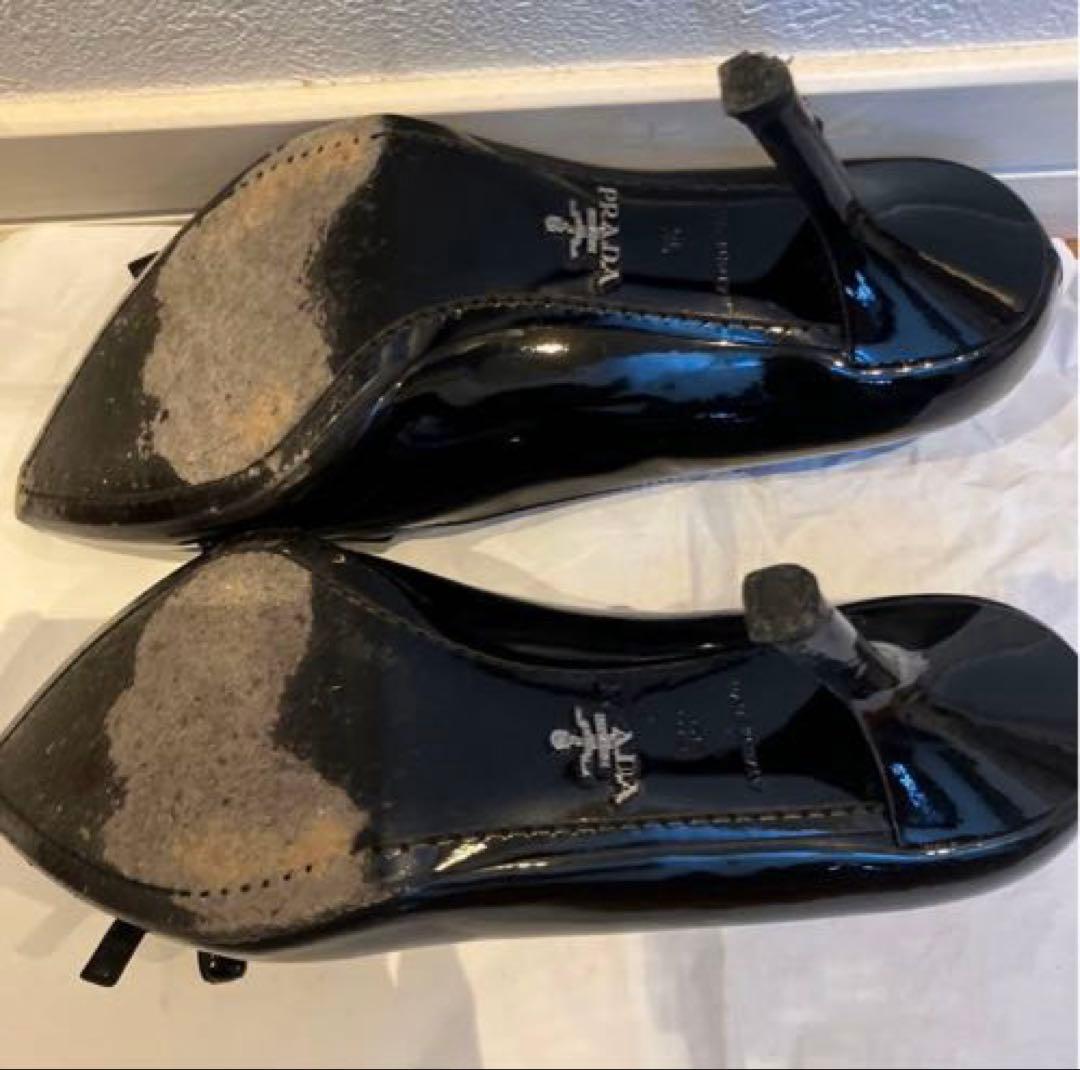 PRADA ブラック ポインテッドトゥ ハイヒール