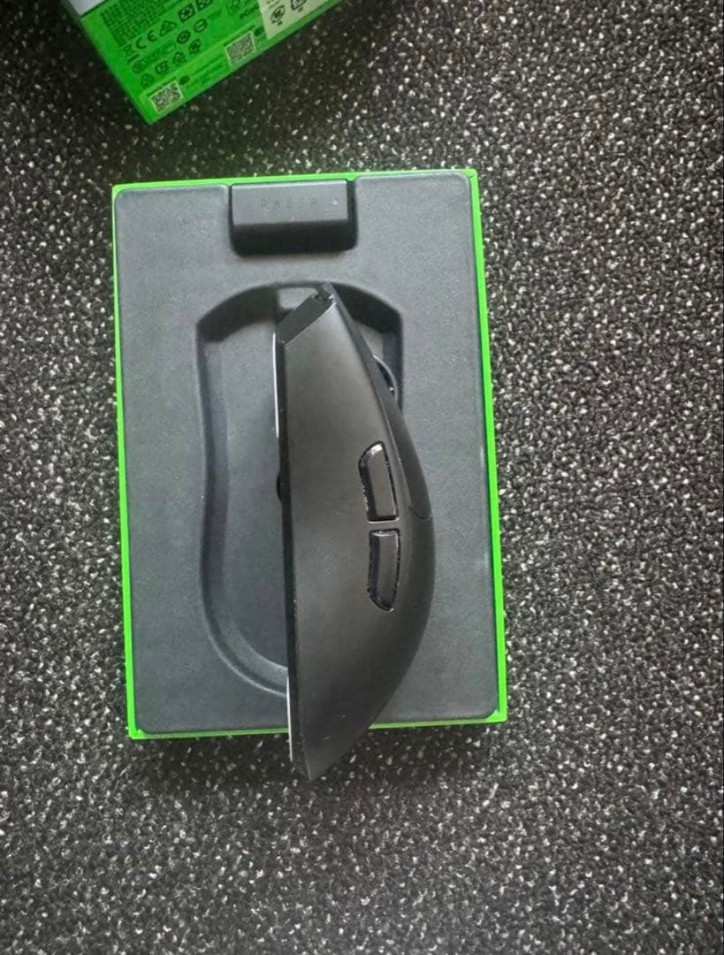 ド*ニ様 Razer Viper V3 Pro ワイヤレスゲーミングマウス　80
