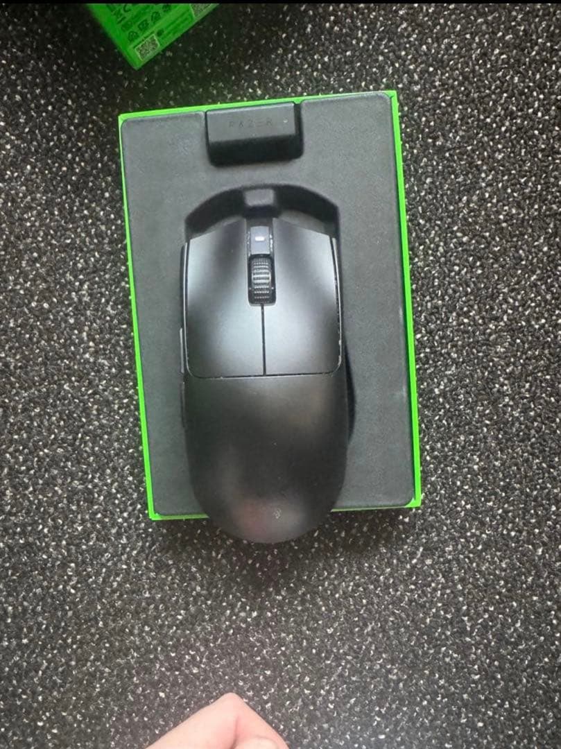ド*ニ様 Razer Viper V3 Pro ワイヤレスゲーミングマウス　80