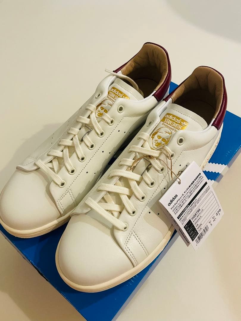 スタンスミス LUX 27cm オフホワイト×クリームホワイト×パントーン