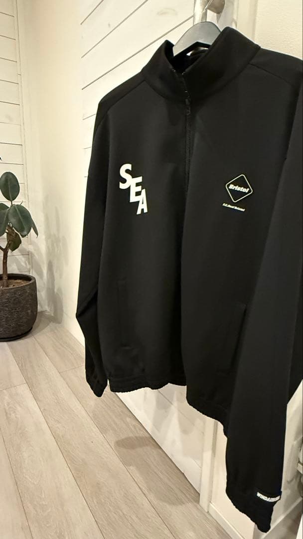 専用✩︎F.C.R.B ×WIND AND SEA パンツのみ