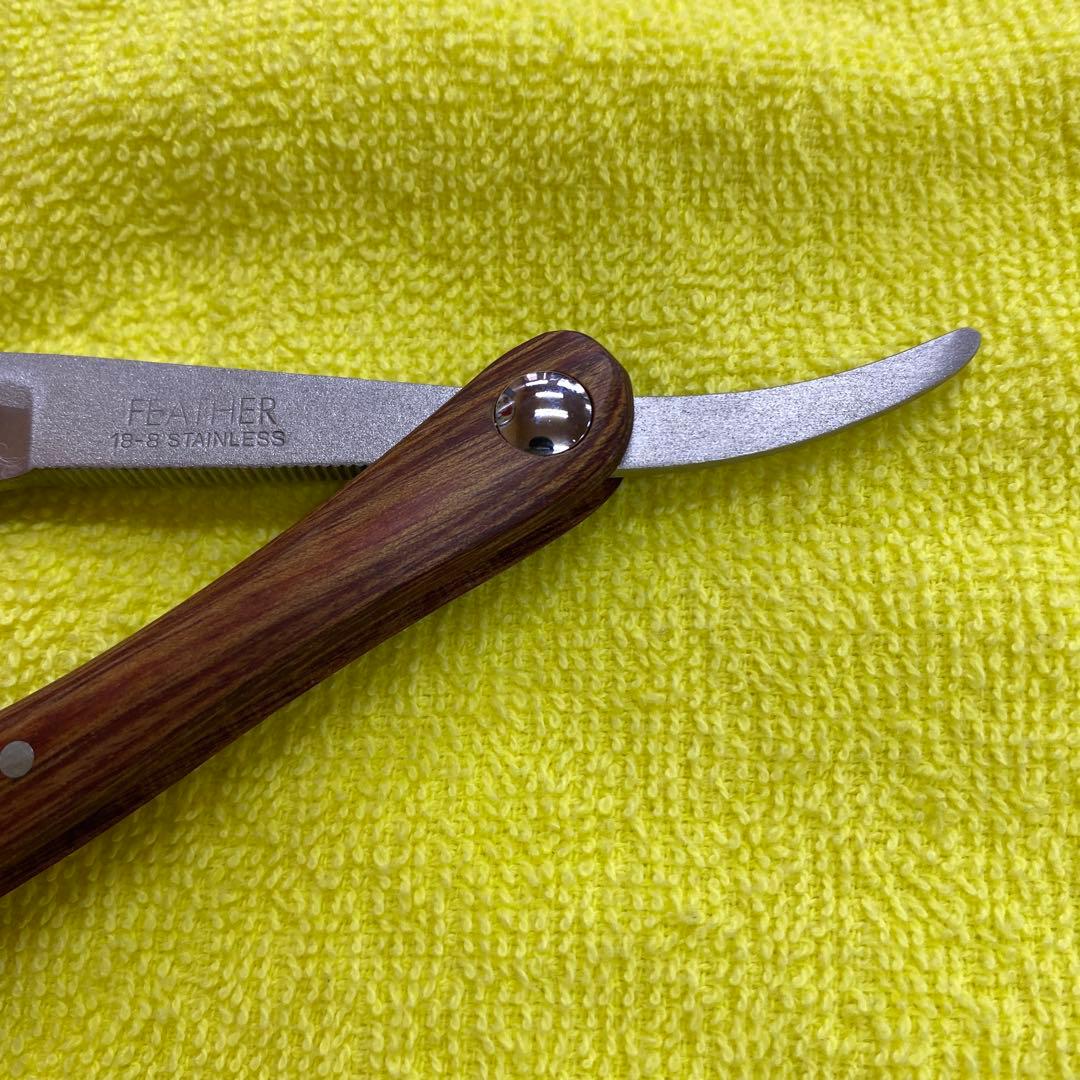 FEATHER 剃刀 木製ハンドル プロフェッショナル