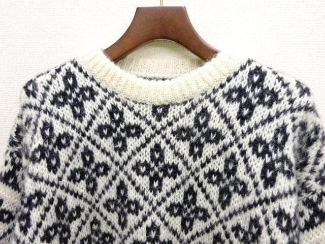 バトナー　MOHAIR LATOVIAN CREW NECK　白黒