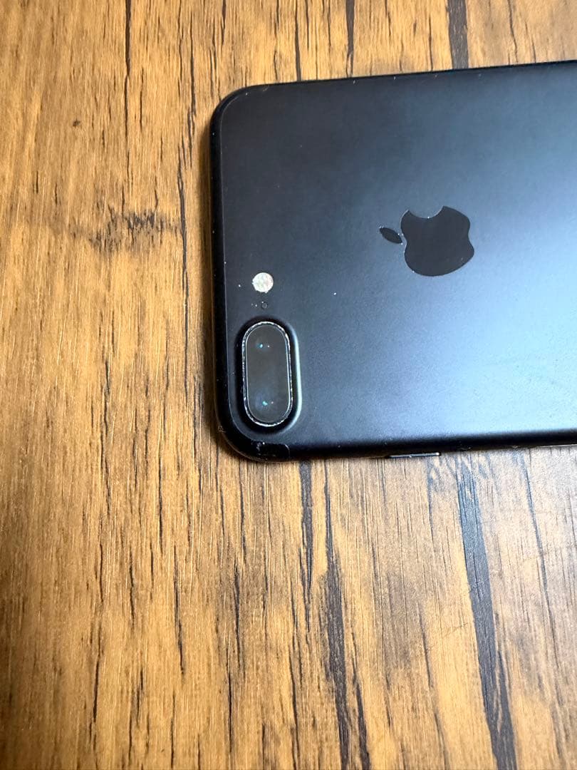 【バッテリー100%】iPhone 7 Plus 128GB ブラック 本体