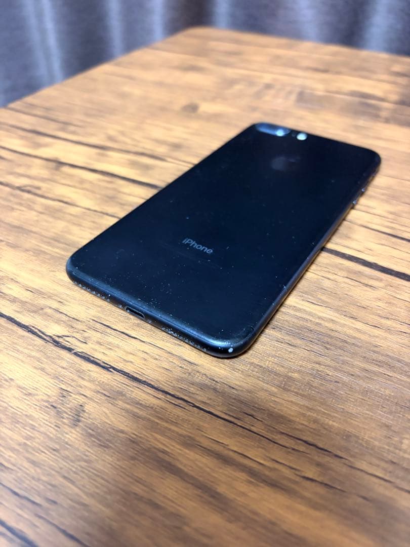 【バッテリー100%】iPhone 7 Plus 128GB ブラック 本体
