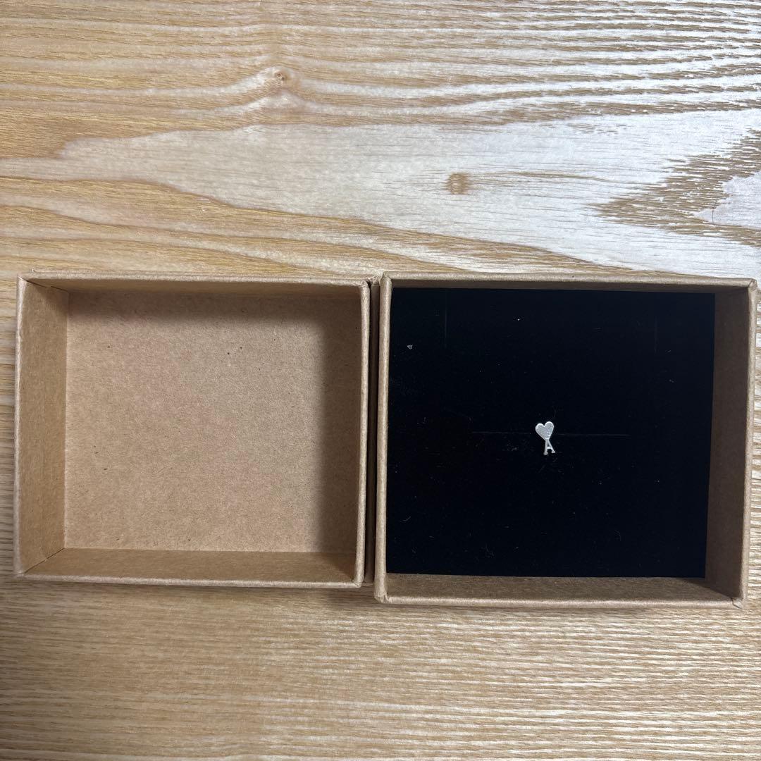 AMI PARIS ピアス